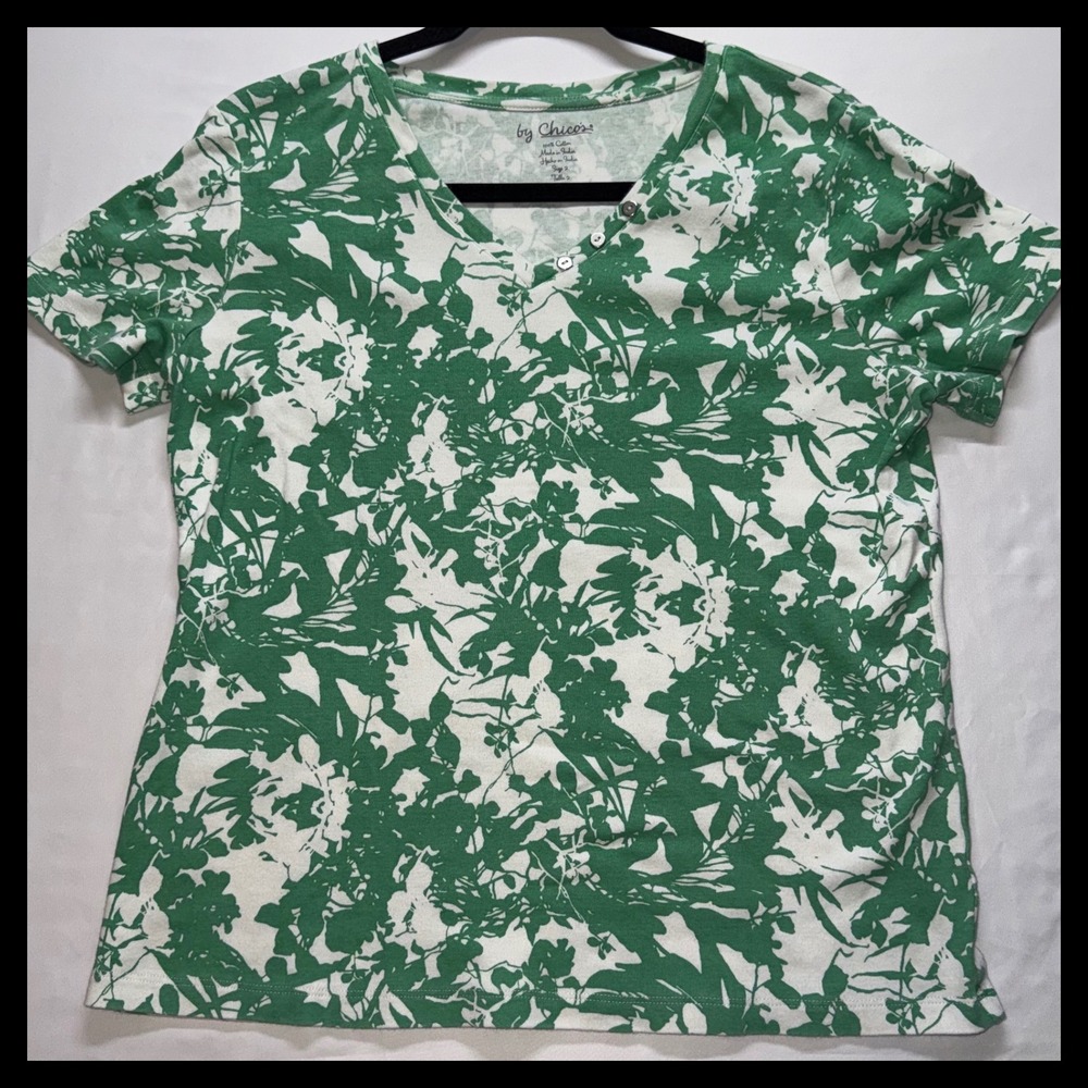Chico's T-Shirt Women 2 Green Floral Short Sleeve 100% Cotton Henley Top‎